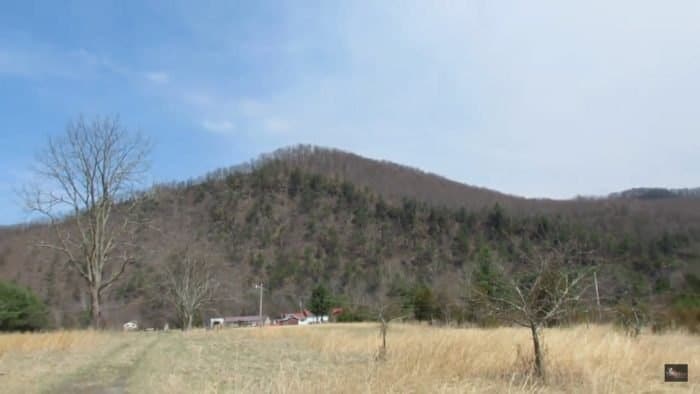 The Ghost of the Darkish Knob