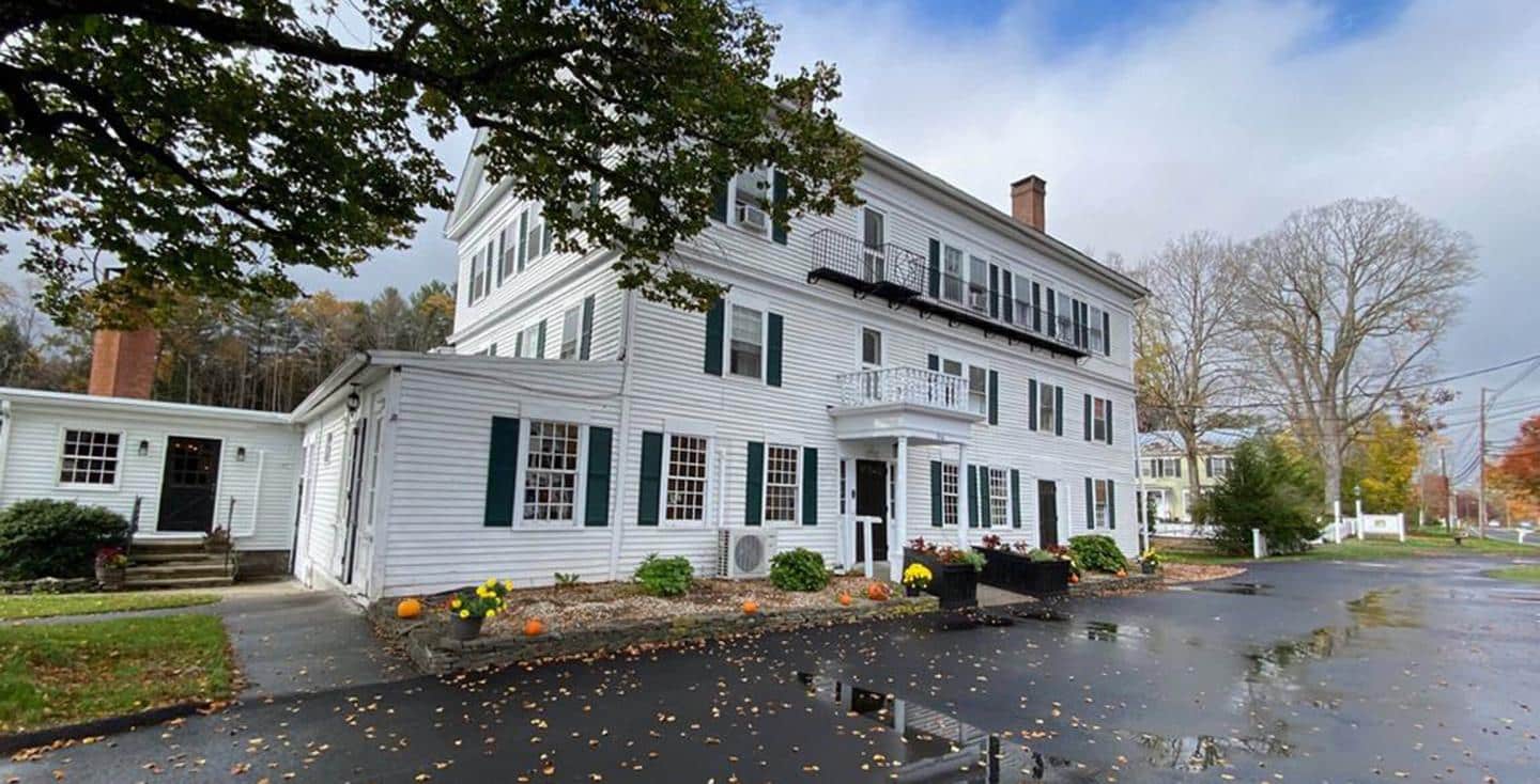 Curtis House Inn