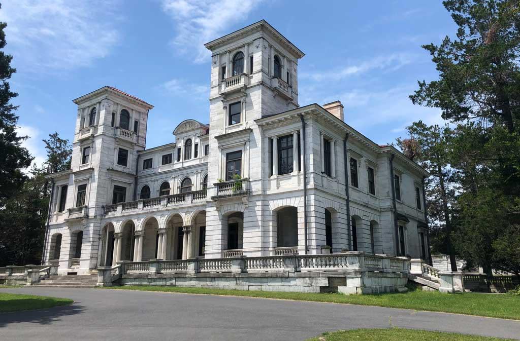 Swannanoa Palace