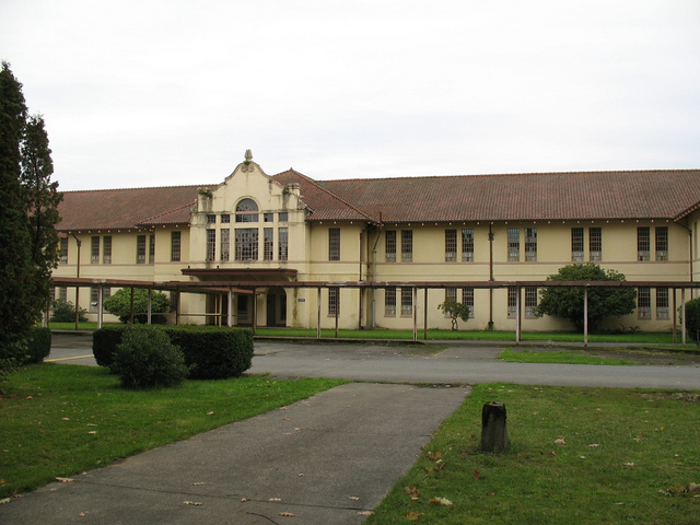 Northern State Mental Hospital: History, Hauntings, and Forgotten Graves in Washington