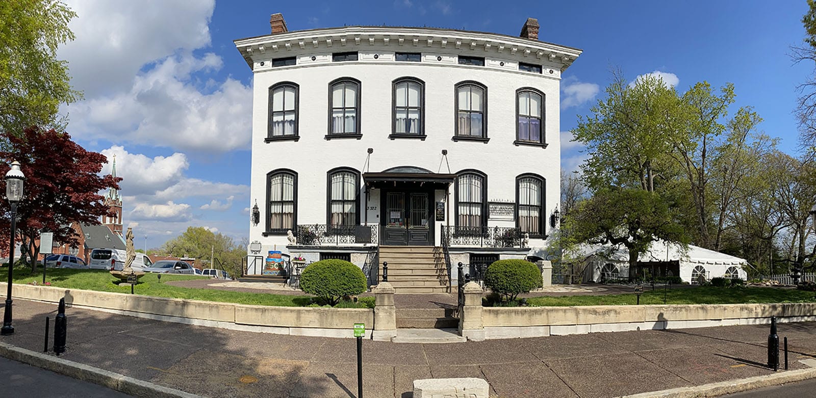 The Haunted Lemp Mansion in Missouri: History, Tragedy, and Reported Ghost Encounters