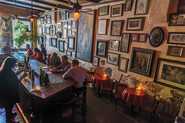 Ghosts of the La Carafe Dive Bar