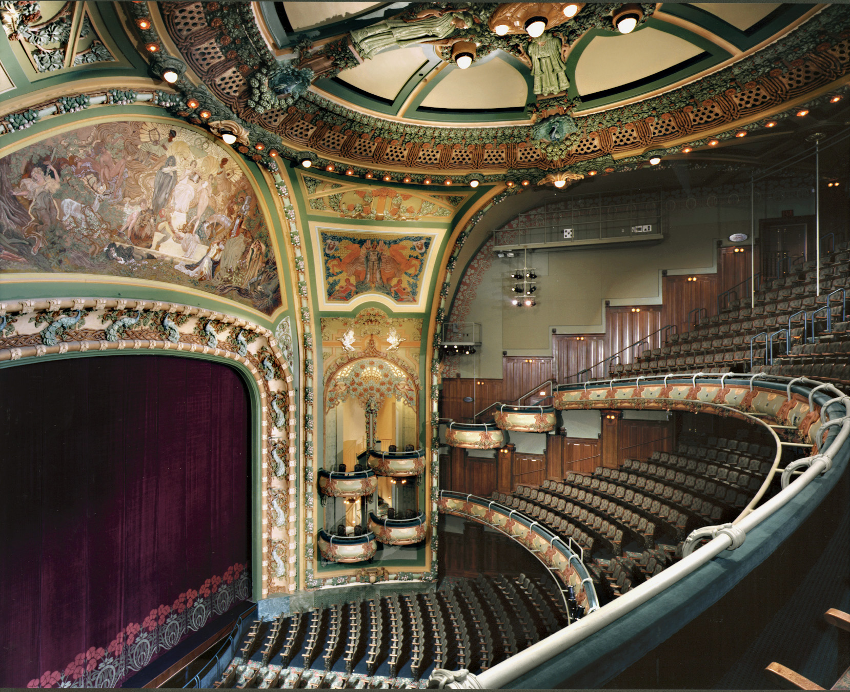 The Haunted History of the New Amsterdam Theatre